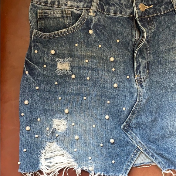 Jean skirt - Picture 3 of 3